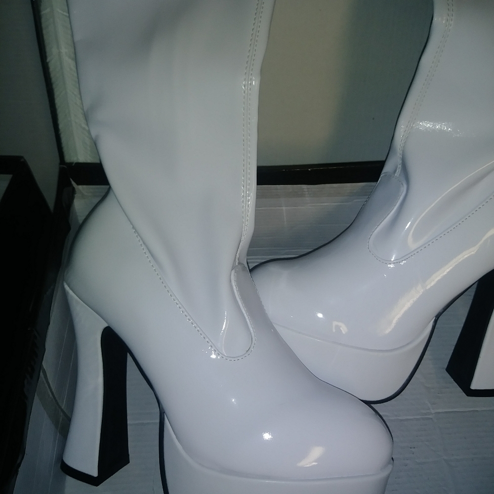 New ELLIE Tall WHITE Platform GoGo BOOTS 5" Heel